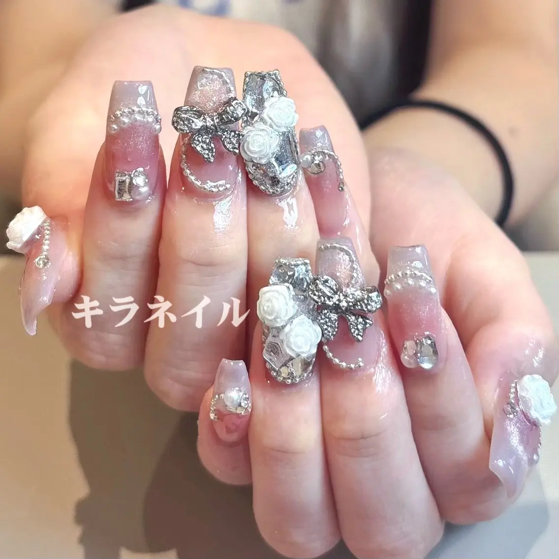 ネイル ハンドネイル 🎀kira 長さだし💗モチ最高のネイルデザイン