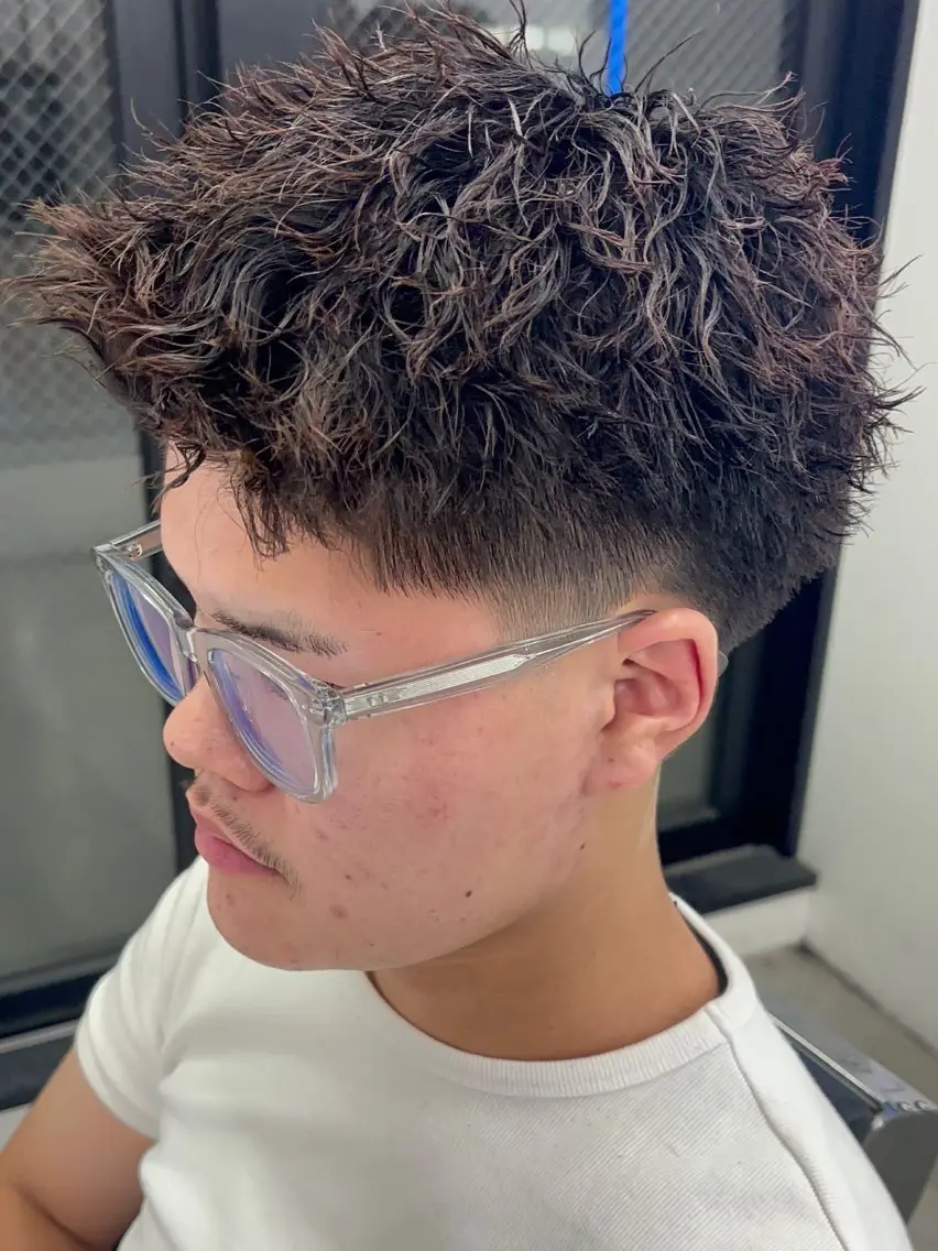 パーマ メンズ カット パーマ トリートメント 土岐/メンズ専門 パーマ特化美容師🌀のヘアスタイル