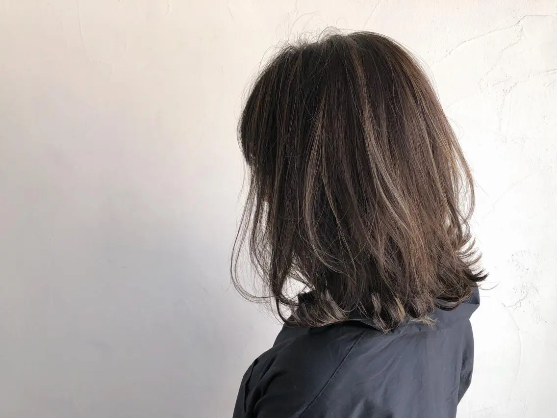 ミディアム 関 京磨のヘアスタイル