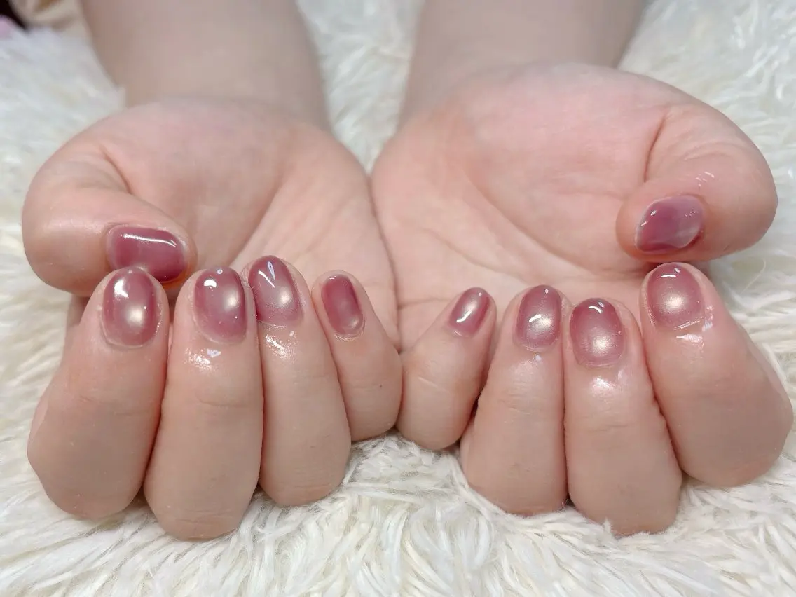 ネイル ハンドネイル パッチリオメメ Lianaのネイルデザイン