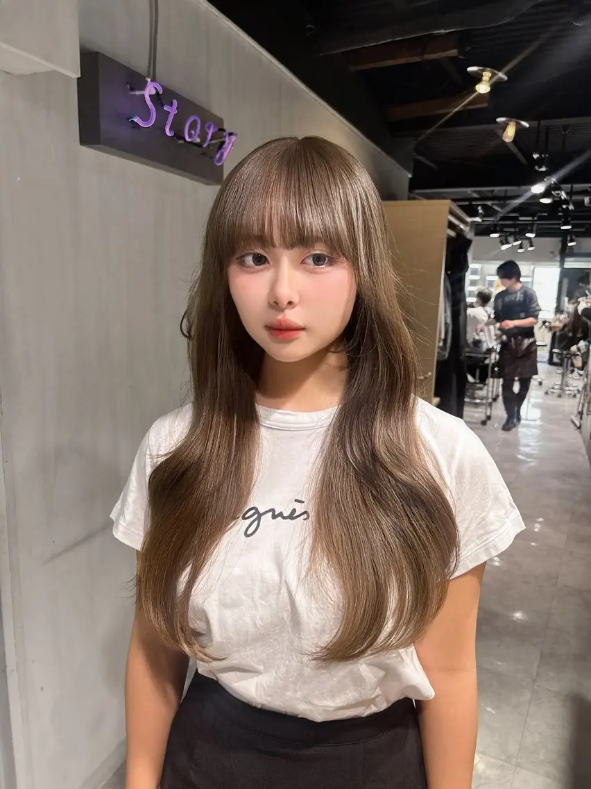 ロング 韓国風カラー 卒業式のヘアスタイル ハッシュカット 姫カット 韓国風ヘア MEI🎀レイヤー 🎀韓国styleのヘアスタイル