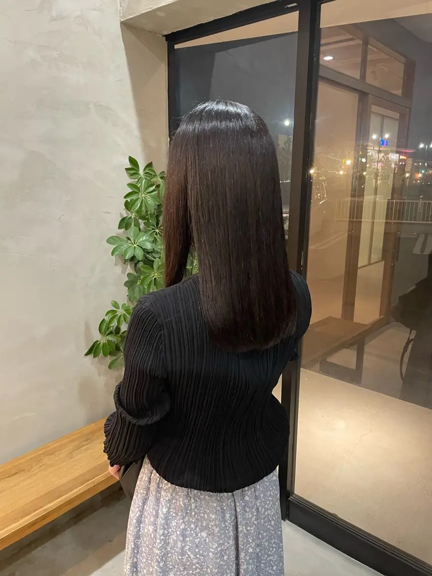 セミロング la fith hinaのヘアスタイル