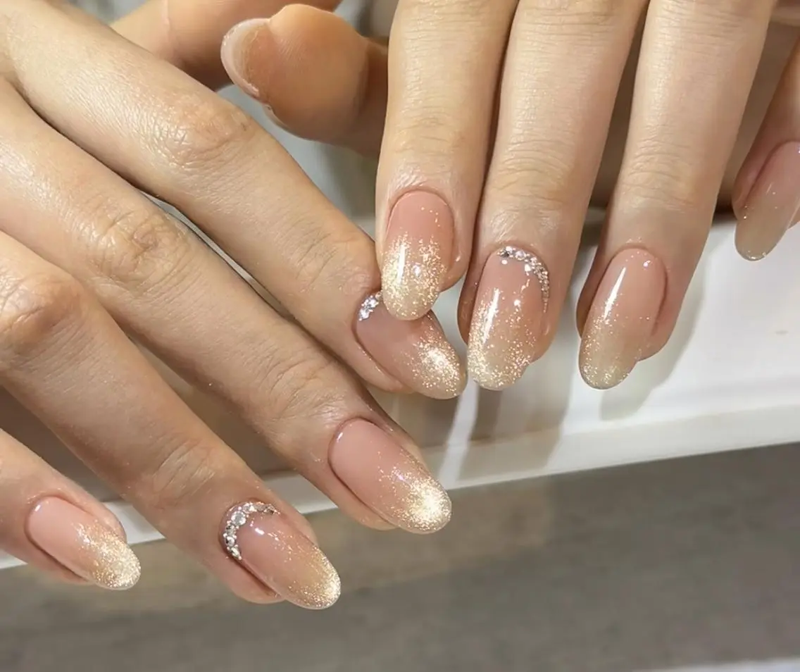 ネイル ハンドネイル エリ🫧 nail池袋東口のネイルデザイン
