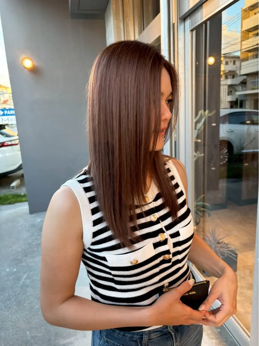 ロング 顔周りカット レイヤーカット 山口 真里亜のヘアスタイル