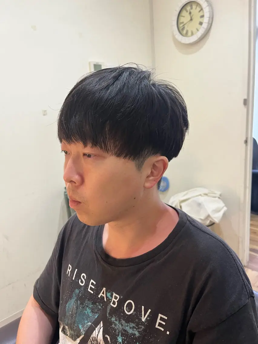カット 縮毛矯正 ﾒﾝｽﾞｻﾛﾝ関 紫雲（ｾｷﾚﾝｹﾞ）のヘアスタイル
