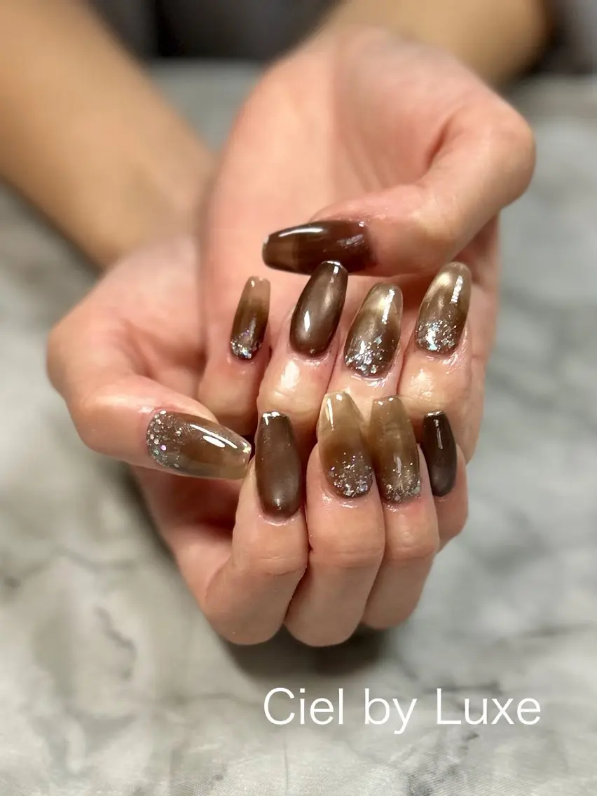 ネイル ラメ(グリッター) ミラーネイル ハンドネイル CielbyLuxe manamiのネイルデザイン
