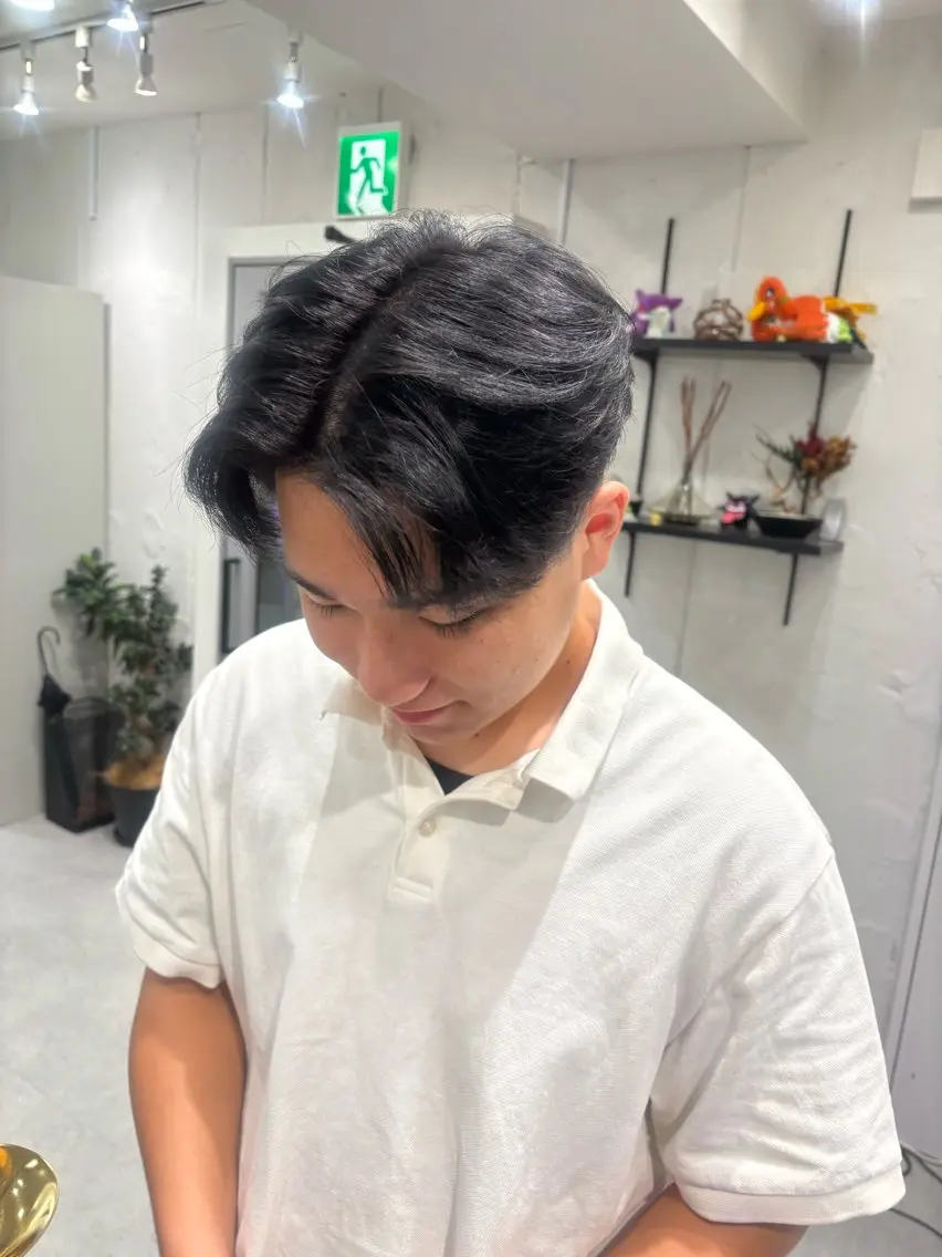 カラー ヘアカラー トリートメント 伊藤 陽菜のヘアスタイル