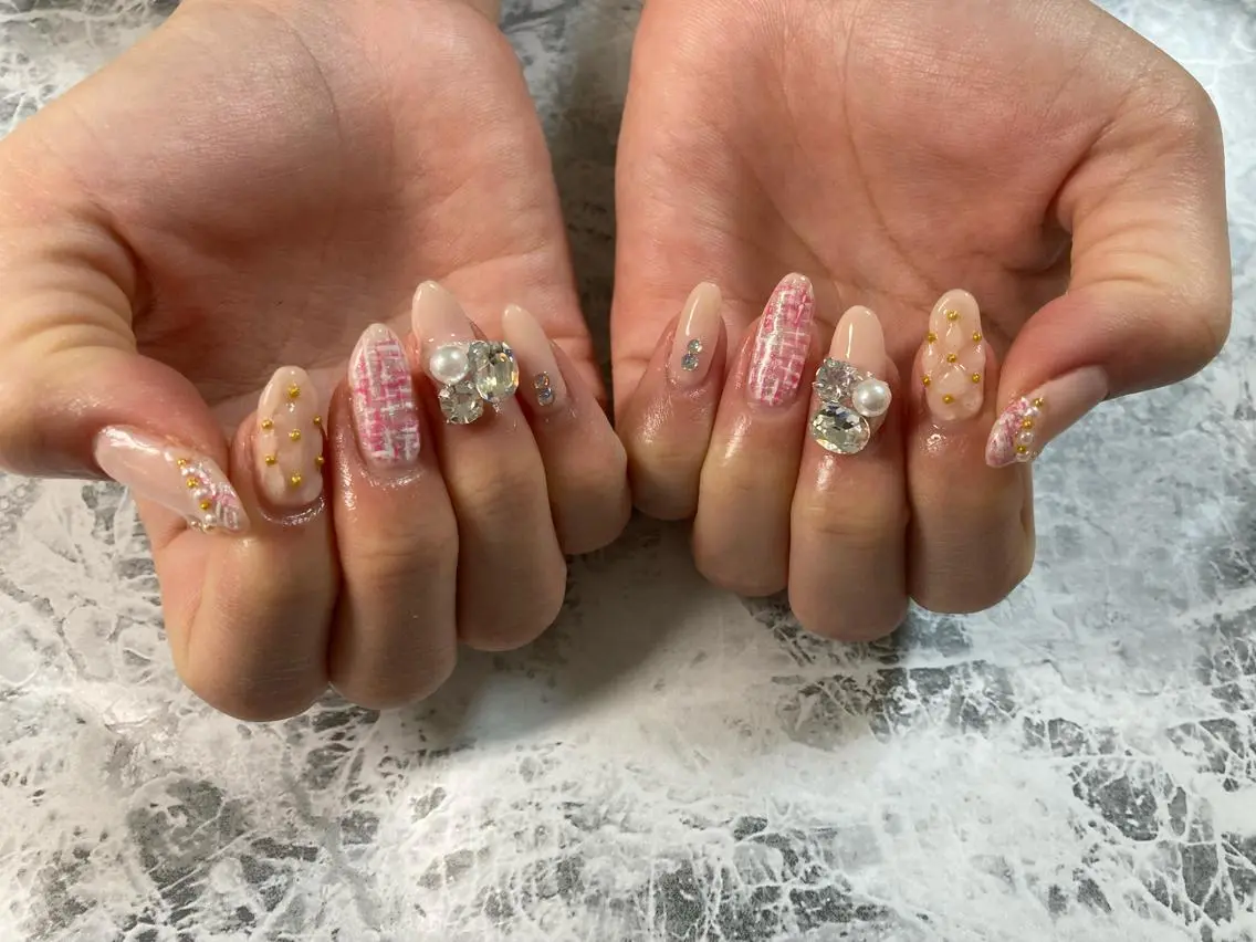 ネイル フローライト ネイル＆エステのネイルデザイン
