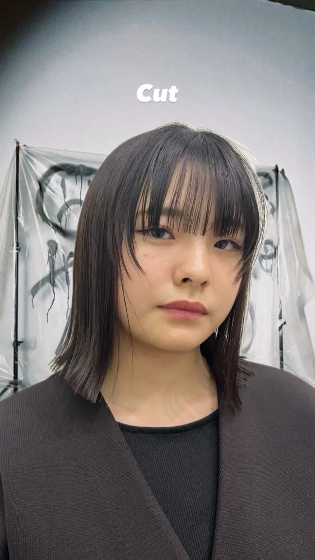 ミディアム JUURI- Shionのヘアスタイル