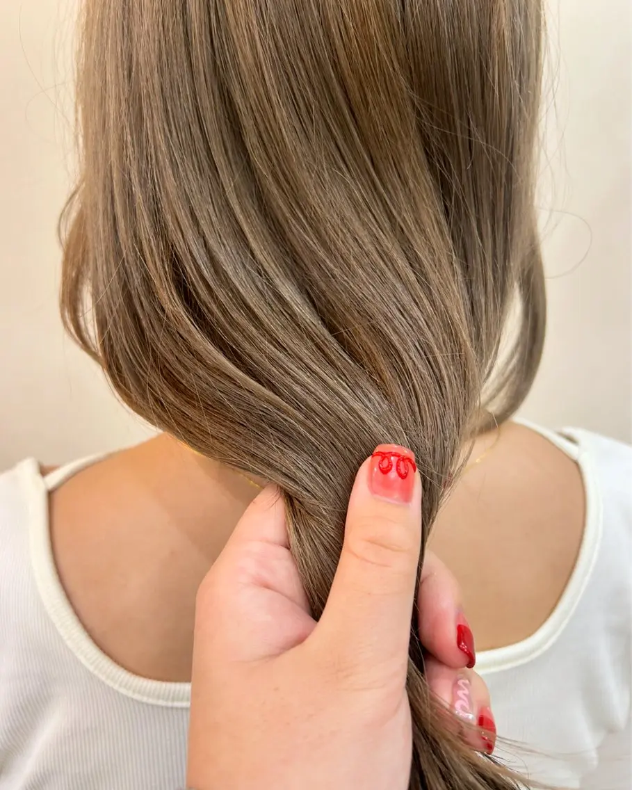 ロング トリートメント カット ヘアカラー トリートメント ボブ/透明感カラー 🧸YUI❤️のヘアスタイル