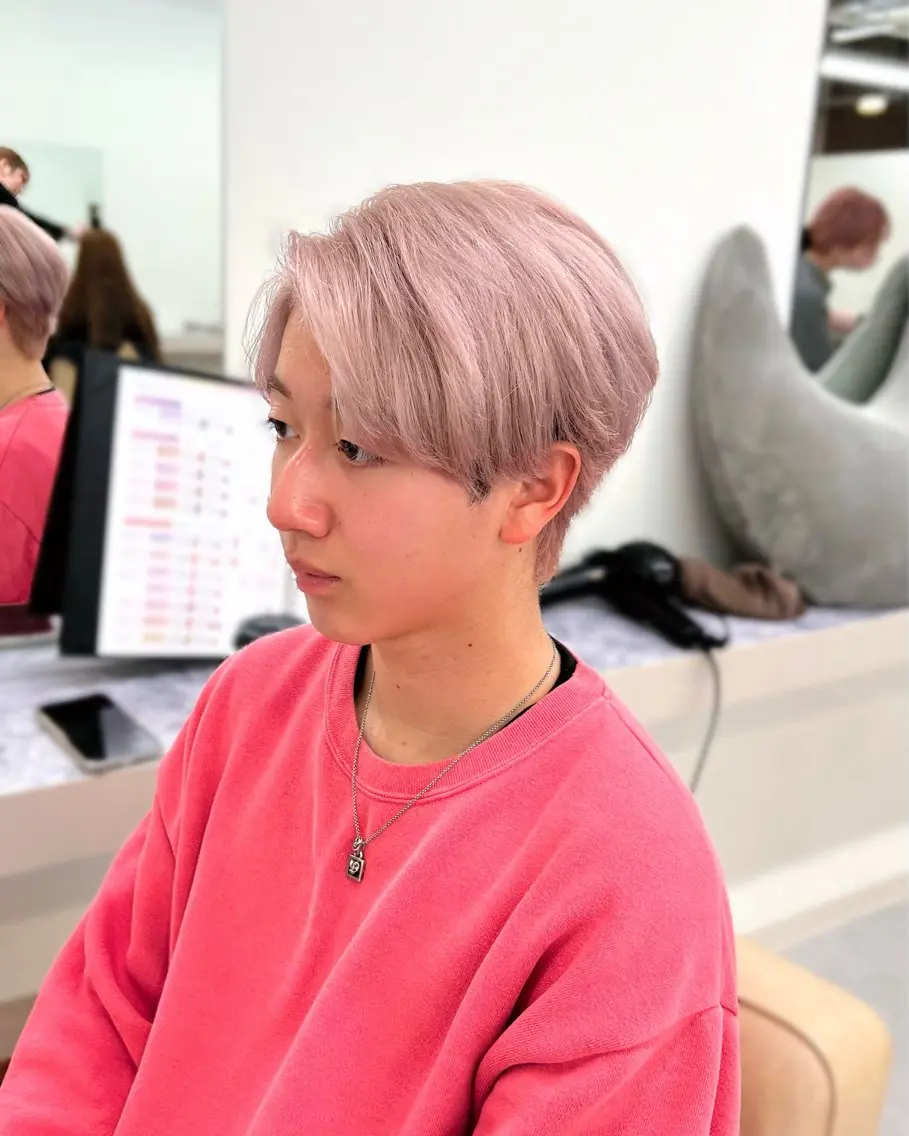 ショート カラー メンズ メンズブリーチ メンズハイトーン ベージュカラー ブリーチ ハイトーンカラー ヘアカラー ブリーチカラー🦋‪ 田中さくらのヘアスタイル