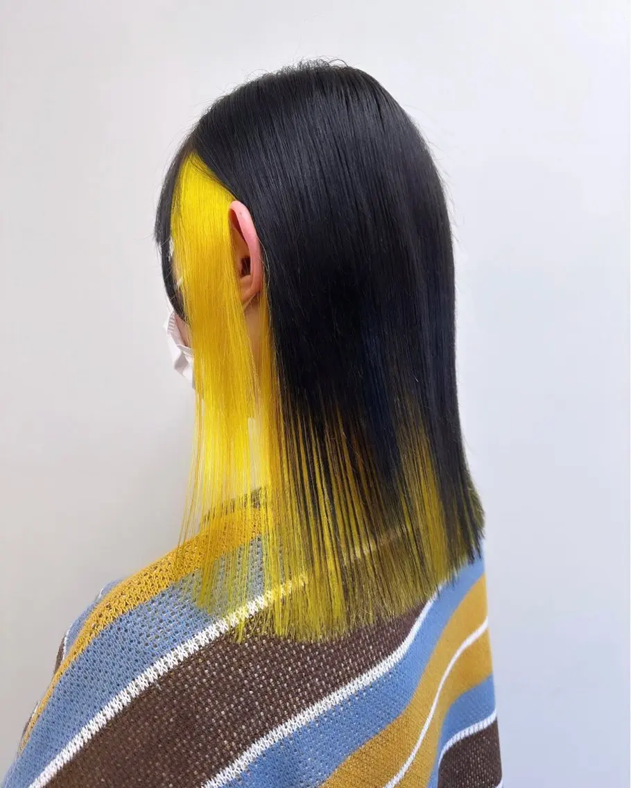 ミディアム イエローカラー ヘアカラー 近藤 楓花のヘアスタイル