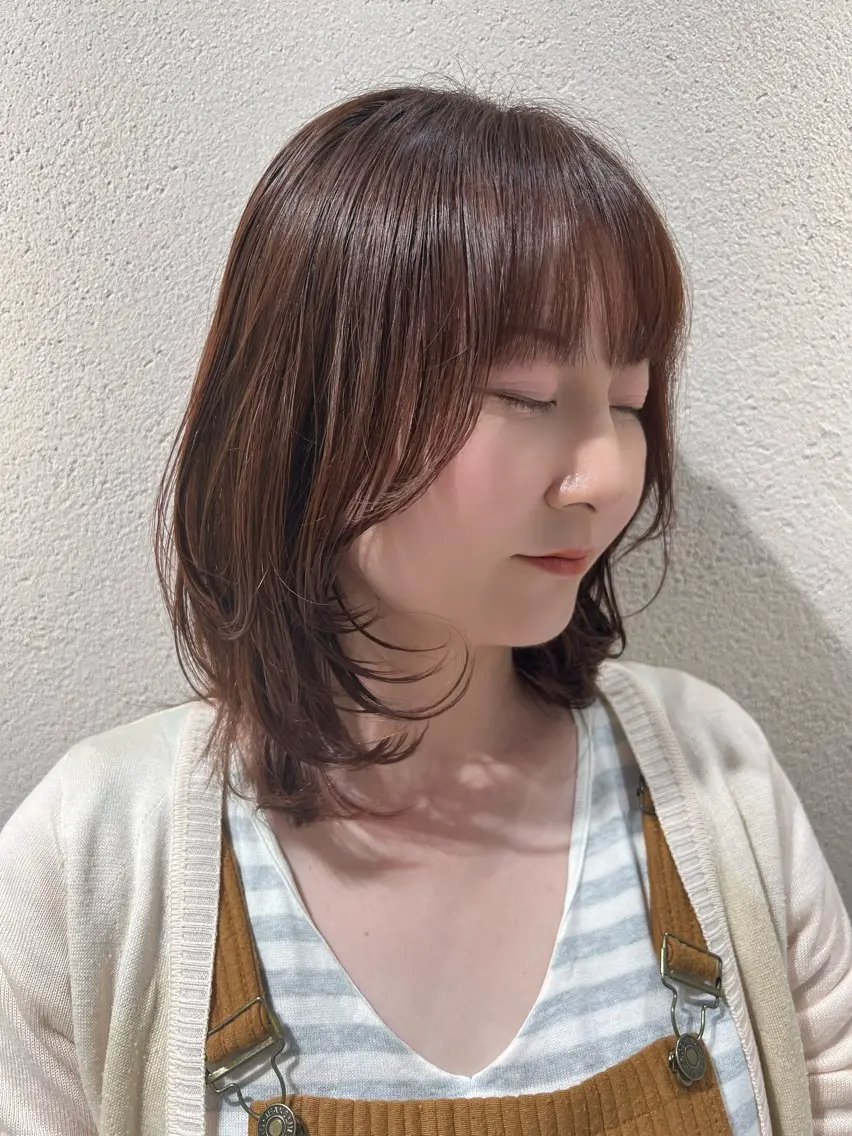 ミディアム カット ヘアカラー トリートメント ✅似合わせ レイヤーカット梅澤徹のヘアスタイル