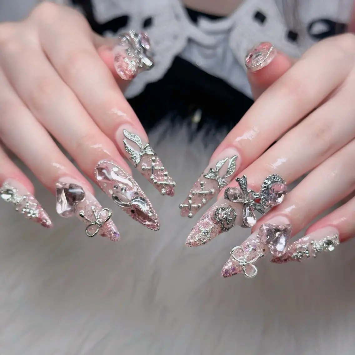 ネイル ロングネイル マグネットネイル リボン 夏ネイル スーパーロングネイル Hani Nail XUKAのネイルデザイン