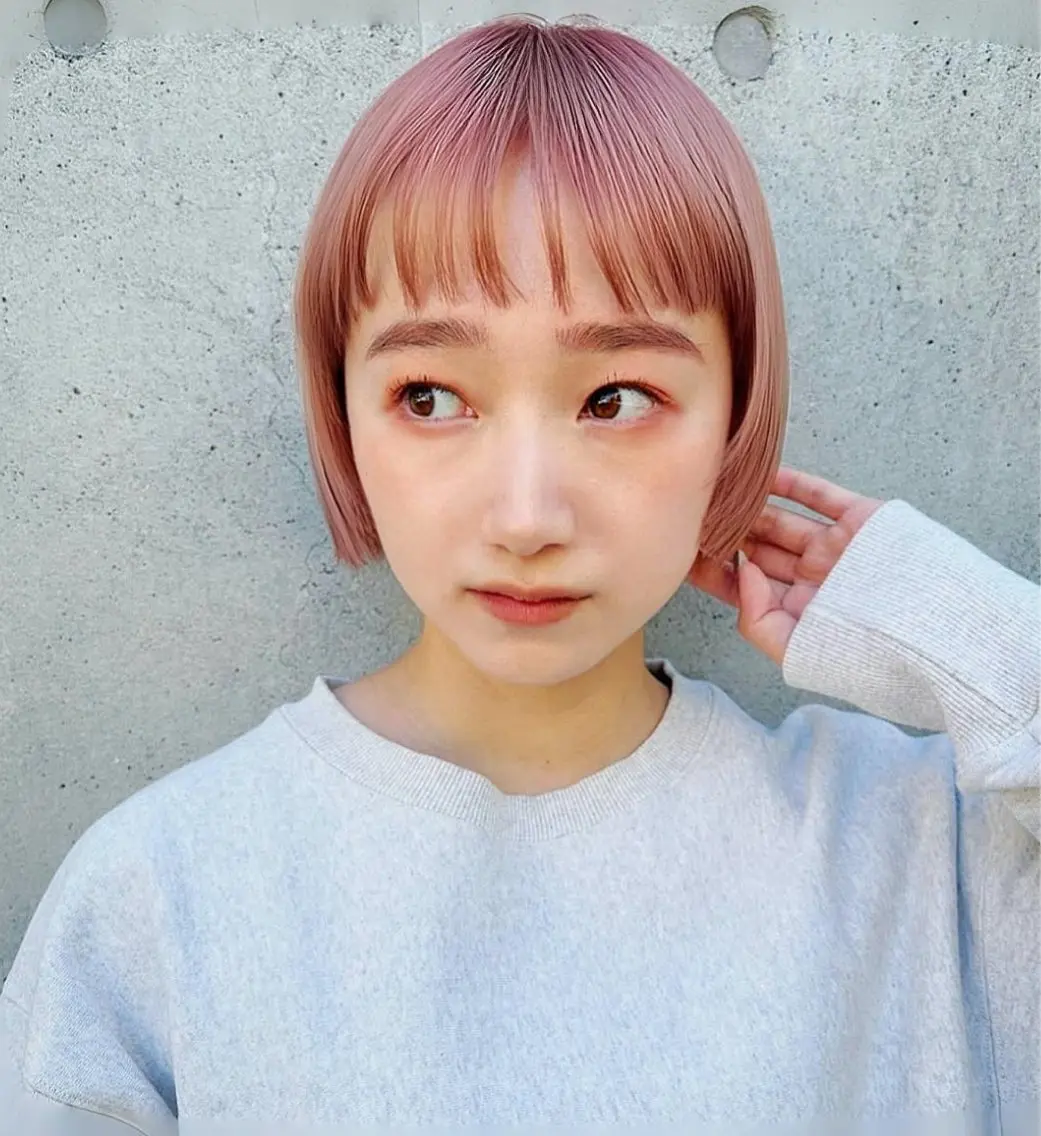ショート カラー ブリーチ ❤️アヤカ レイヤーカット❤️のヘアスタイル