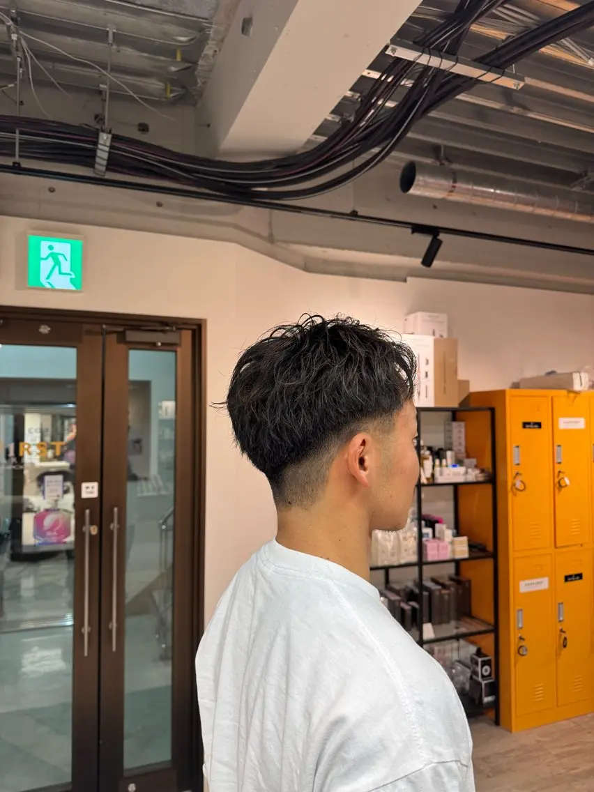 メンズ マッシュ 刈り上げ 林 龍誠のヘアスタイル