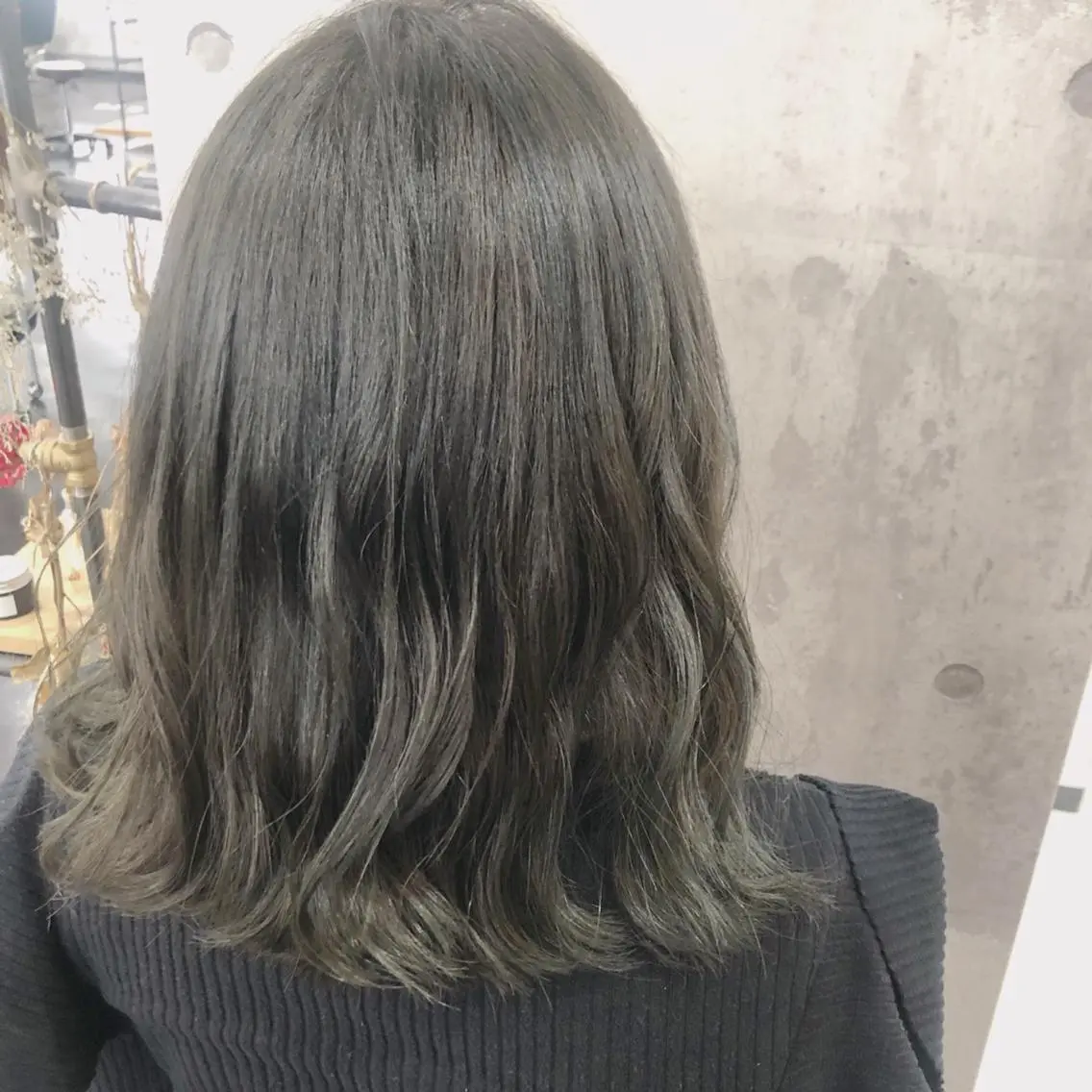 ミディアム カラー グレージュ オリーブグレージュ オリーブグレー 髪質改善💓艶髪💓 暖色💗加藤あゆみのヘアスタイル