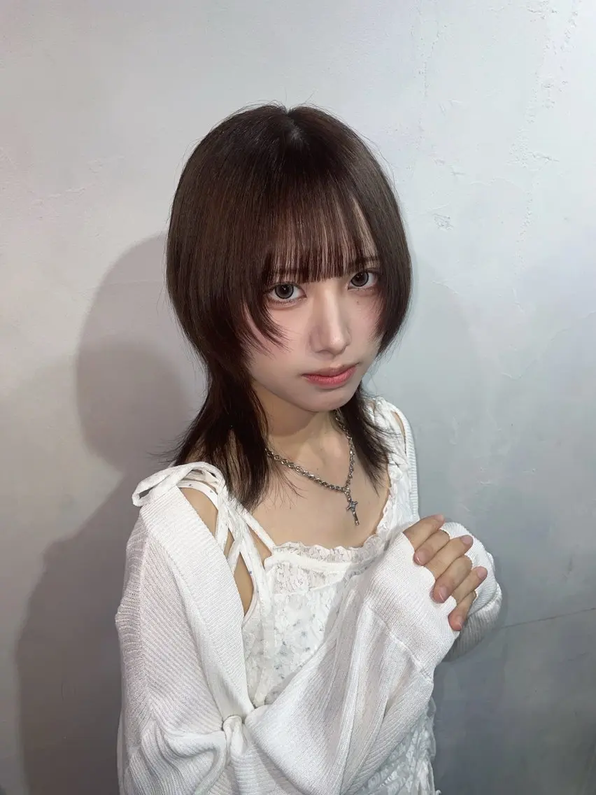 ミディアム カラー 城川 ノアのヘアスタイル