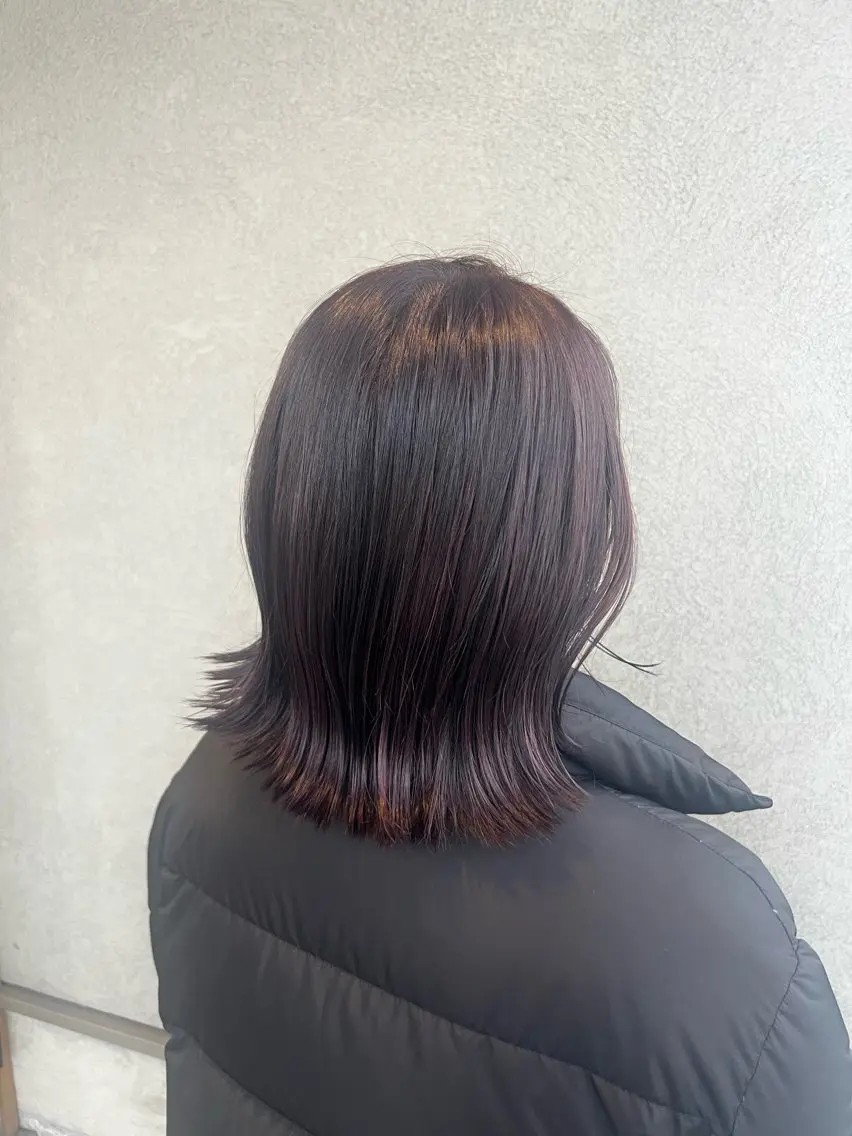 カットモデル《ミディアムヘア》2センチ以上切らせていただける方限定！の写真