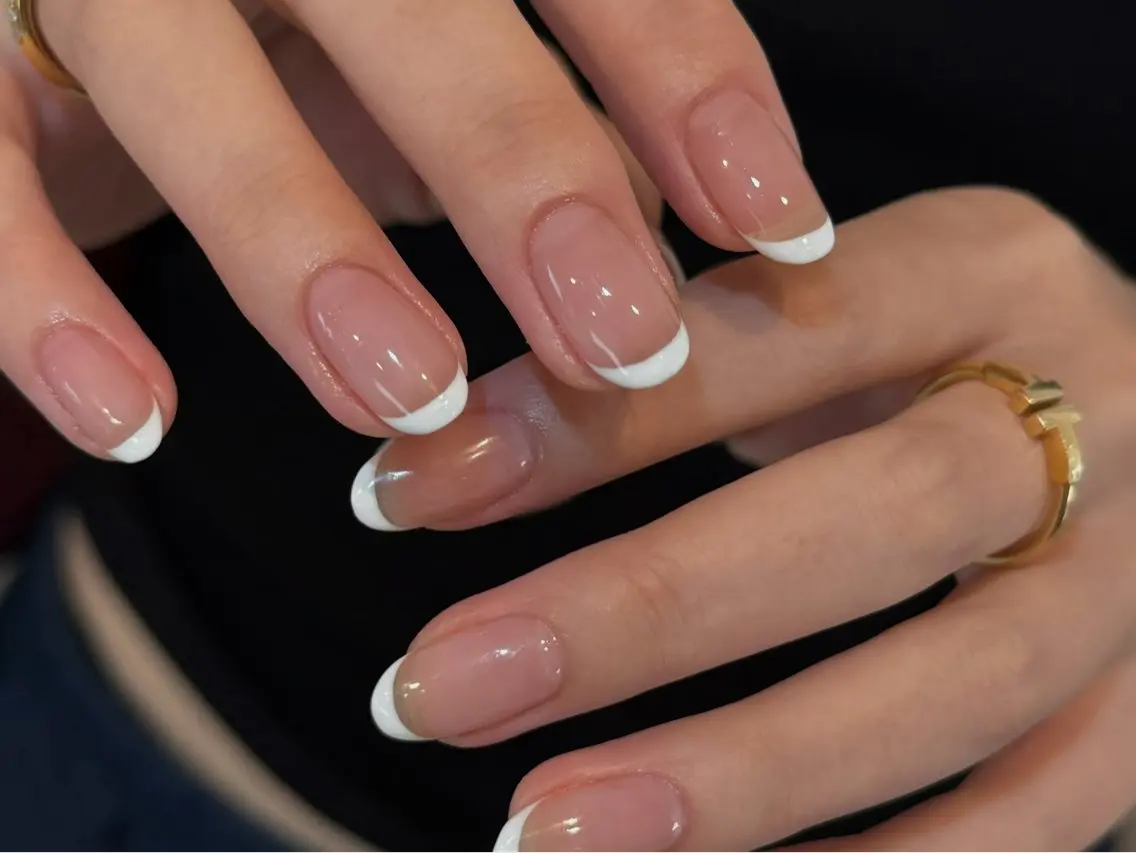 ネイル フレンチネイル マグネットネイル 持ち込み ニュアンスネイル ワンカラーネイル ハンドネイル LINEA.nail Kozueのネイルデザイン
