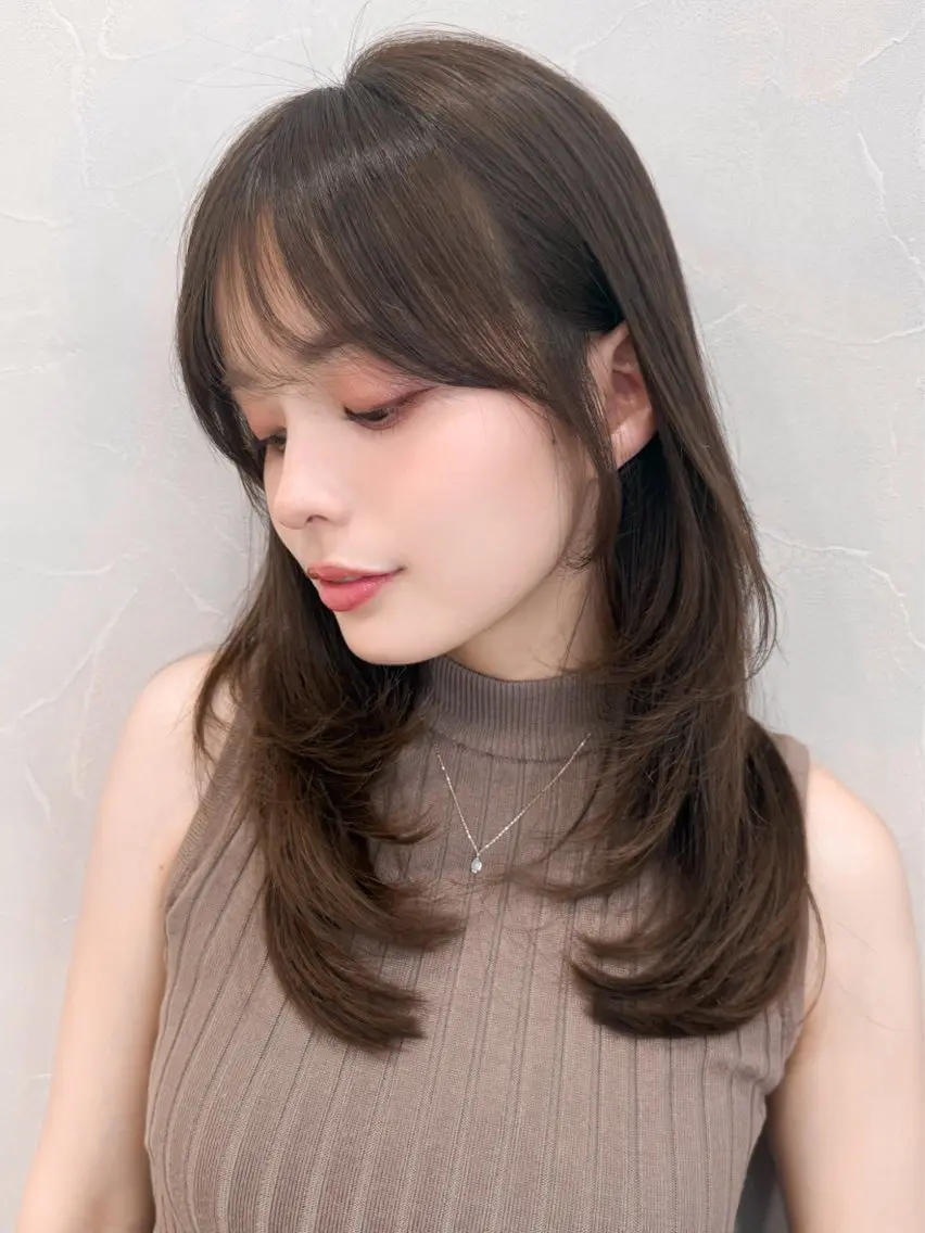 セミロング 五百木 風乃のヘアスタイル