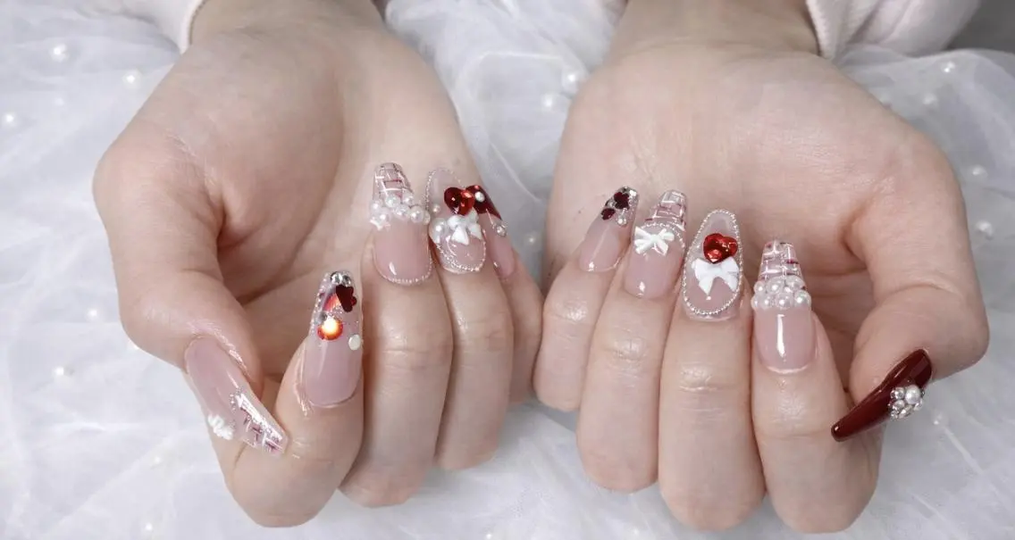 ネイル Spade Q Nailのネイルデザイン