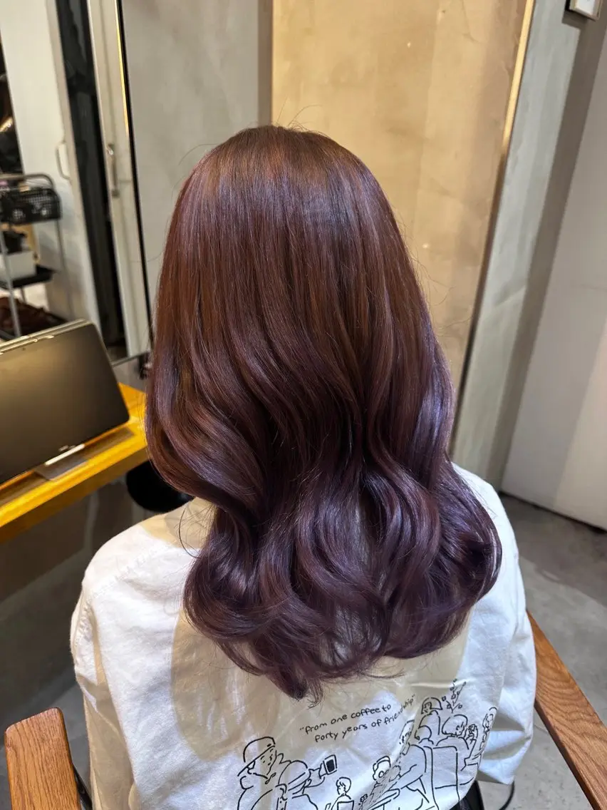セミロング カラー MIYU透明感カラー ブリーチなしWカラーのヘアスタイル