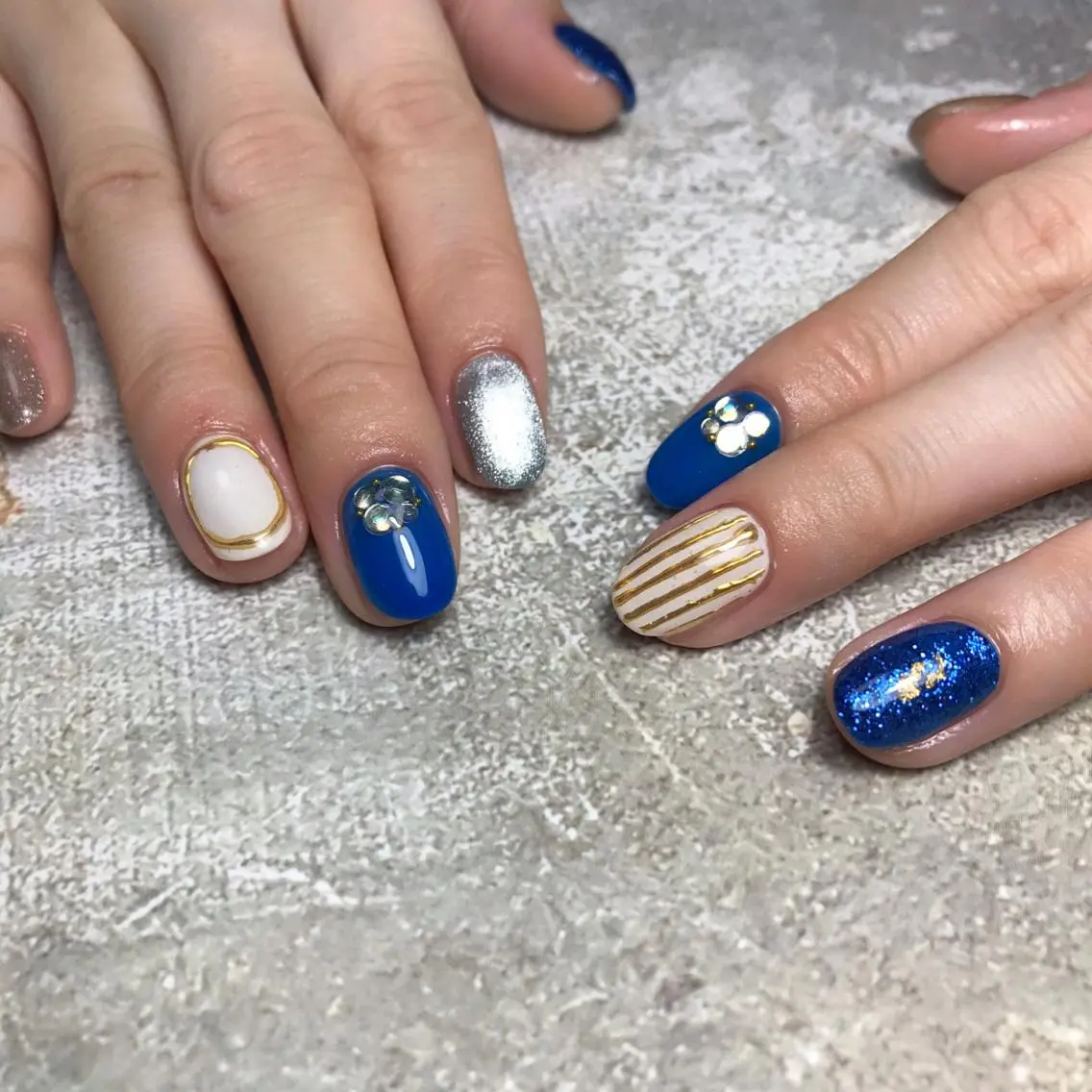 ネイル ブルー chai nail &  eye📍鶴橋のネイルデザイン