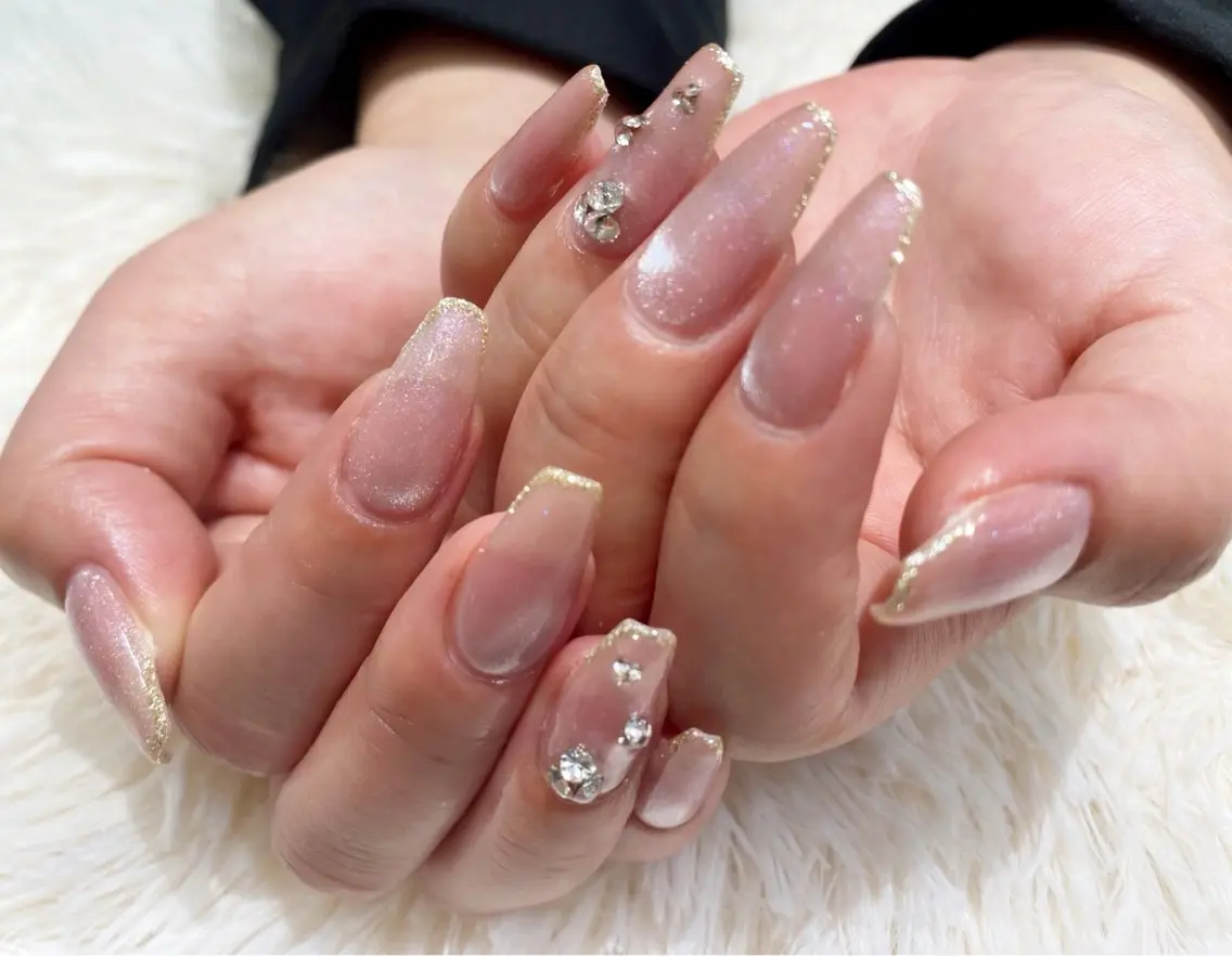 ネイル マグネットネイル 持ち込み ハンドネイル ネイルサロン nail_upのネイルデザイン