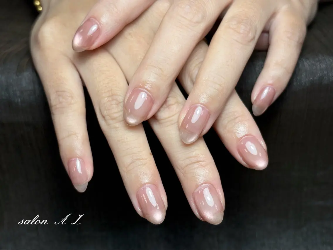 ヘアアレンジ ハンドネイル salon AZのネイルデザイン