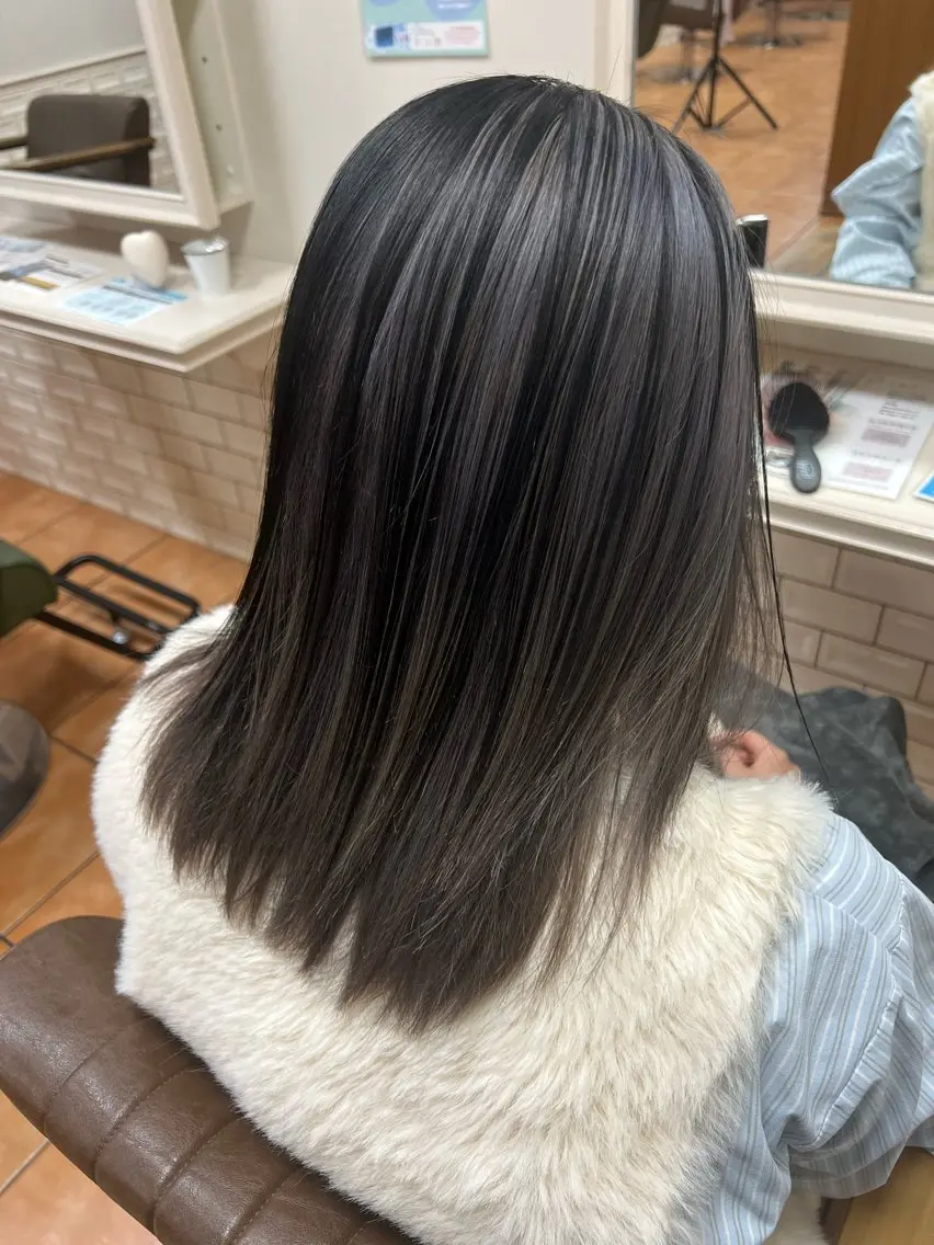 ヘアカラーモデル(平日/ご新規様限定）の写真