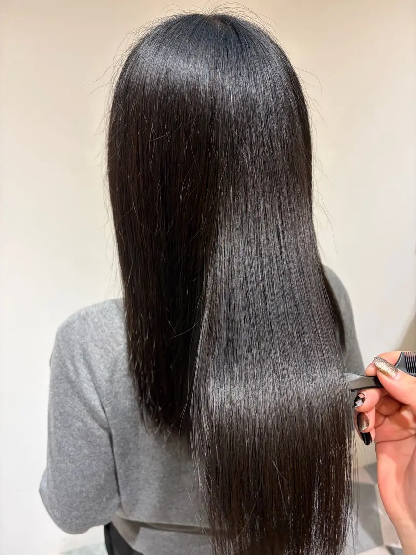 セミロング Amas ゆいのヘアスタイル