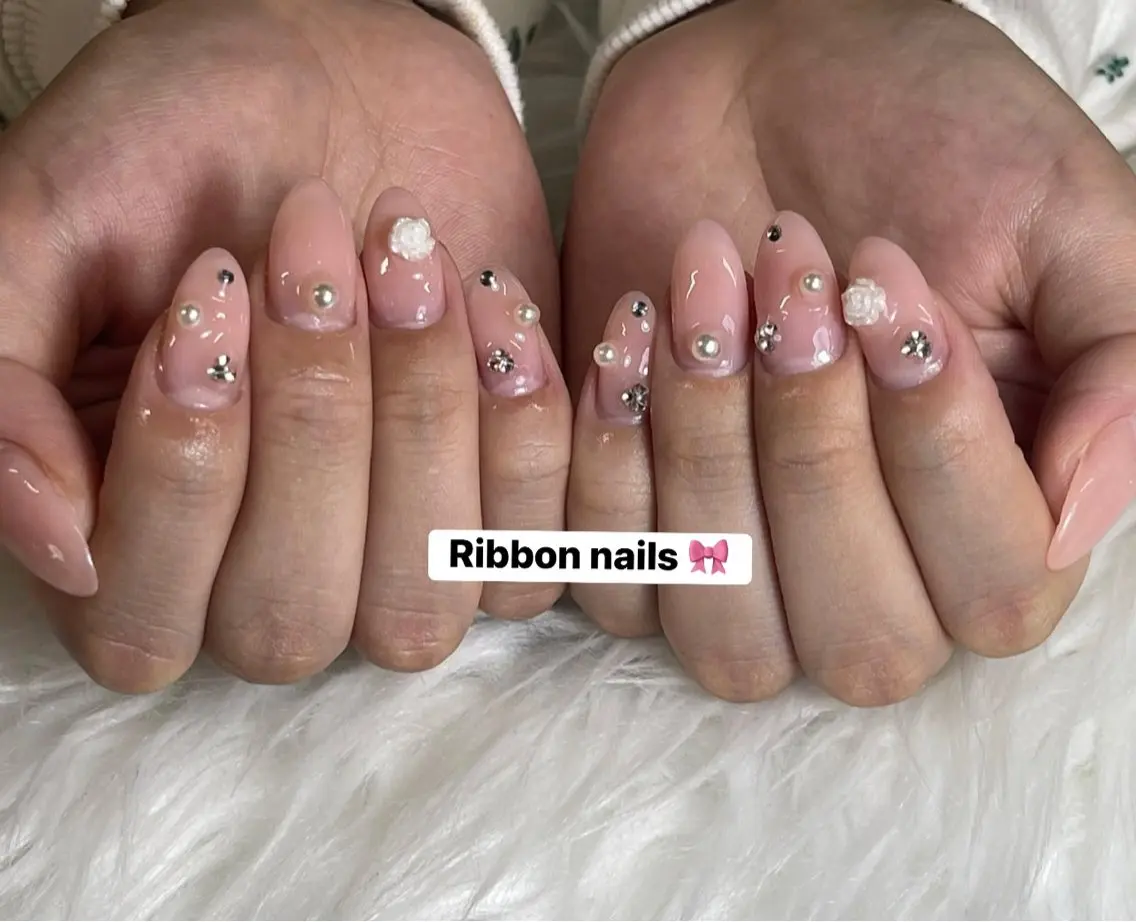ネイル フレンチネイル ジェルネイル マグネットネイル 持ち込み ニュアンスネイル NiJi Nailsのネイルデザイン