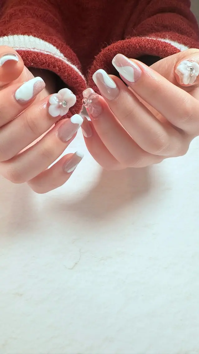 ネイル ニュアンスネイル 春ネイル Atelier Ariのネイルデザイン
