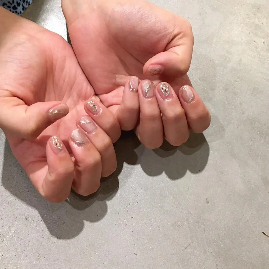 ネイル アートネイル ジェルネイル ニュアンスネイル シルバー ハンドネイル nail salon Soeurのネイルデザイン