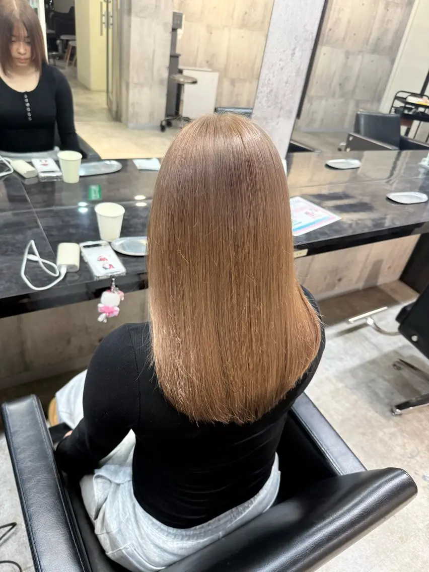 ミディアム カラー ベージュカラー NANOHA エクステ・ヘアセットのヘアスタイル