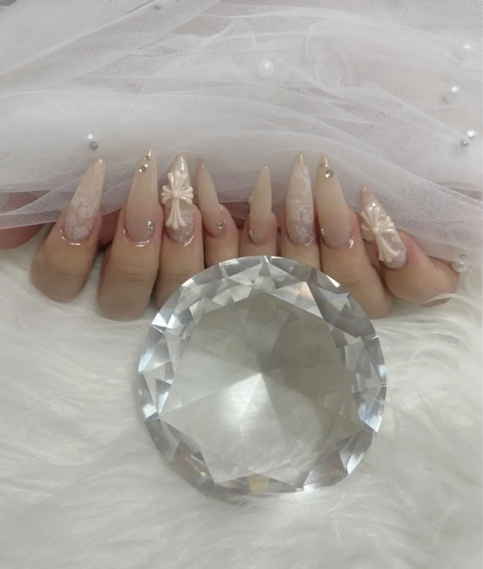 ネイル 長さ出し 持ち込み Luxe nailのネイルデザイン