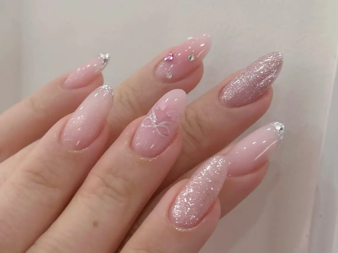 ネイル アートネイル オーロラネイル クリアネイル 長さ出し フレンチネイル More Glam渋谷店のネイルデザイン