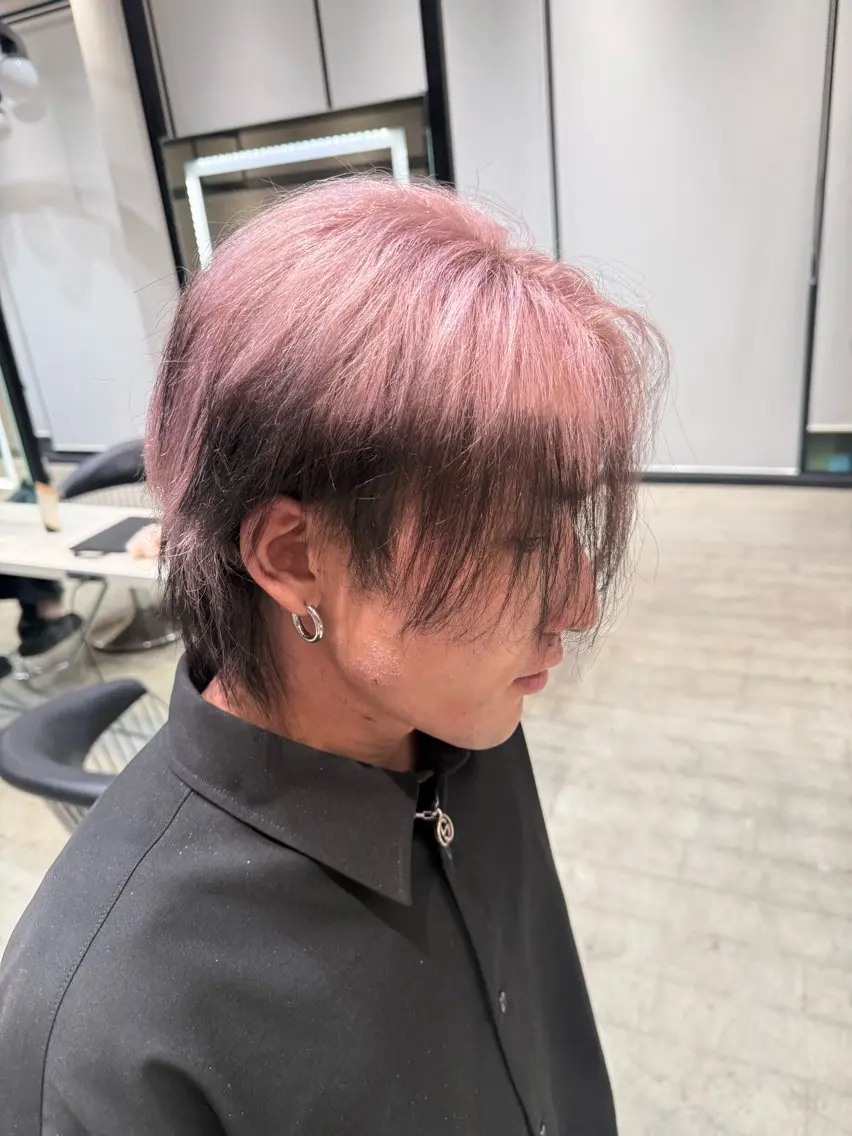 ショート カラー ヘアアレンジ メンズ ヘアカラー みっちー/縮毛矯正/ 艶カラーのヘアスタイル