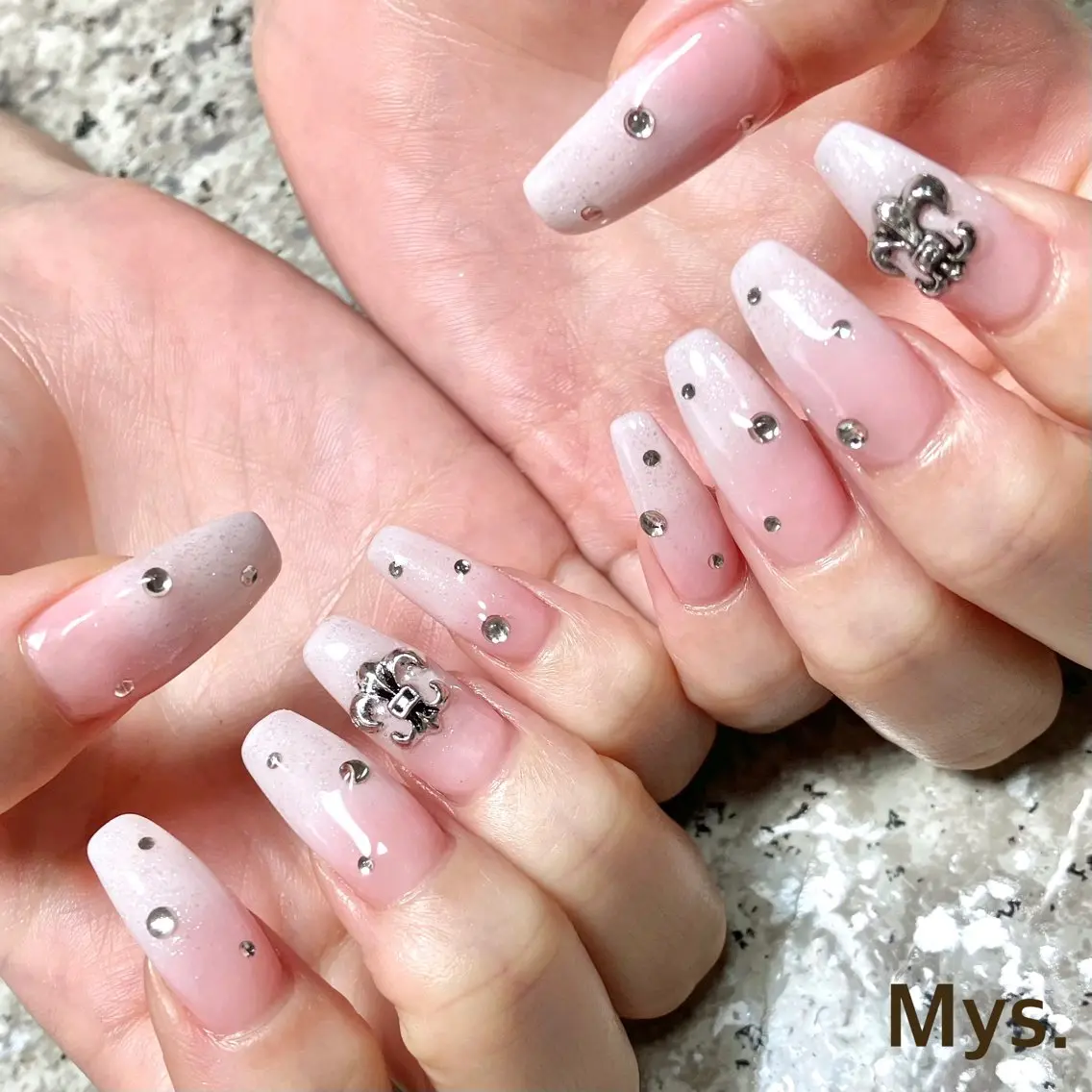 ネイル ハンドネイル Mys. 三上紗紀のネイルデザイン