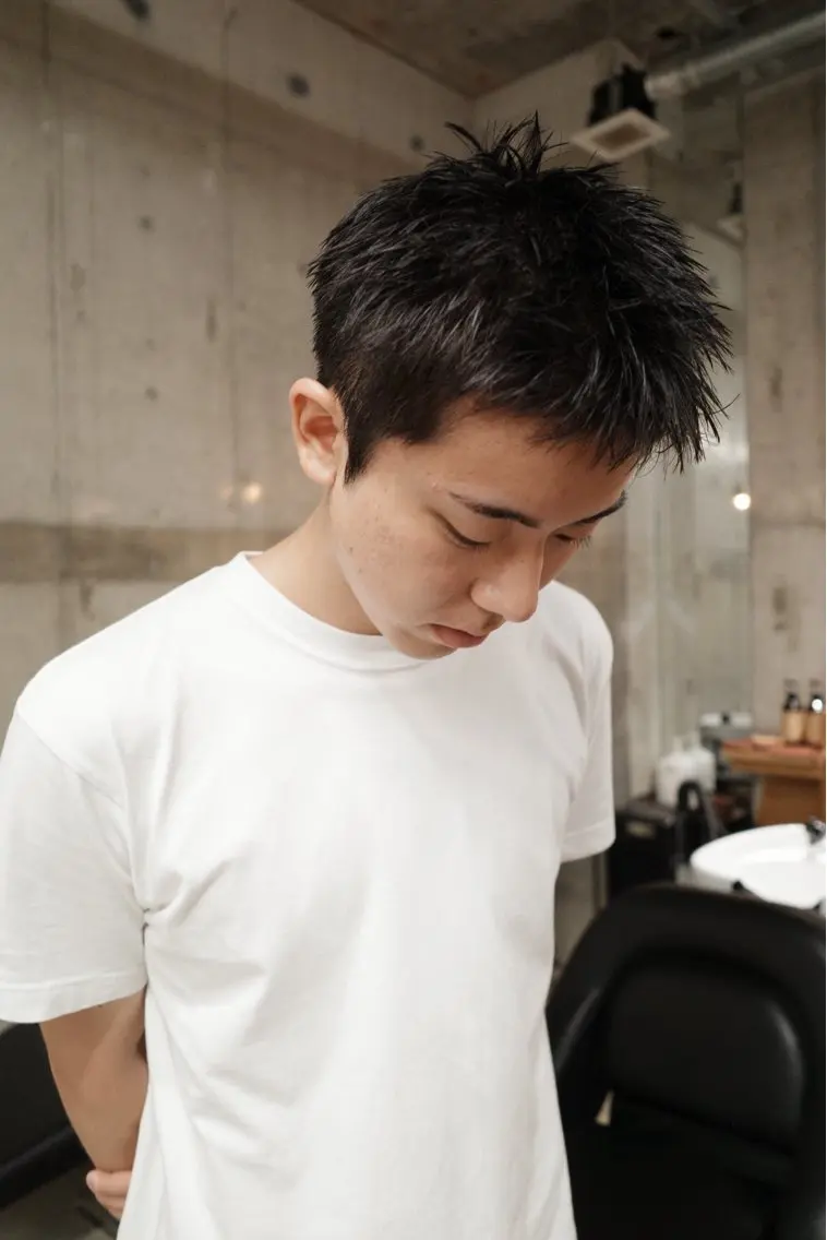 ショート カット 西宮北口パーマ 鮫島竜海のヘアスタイル
