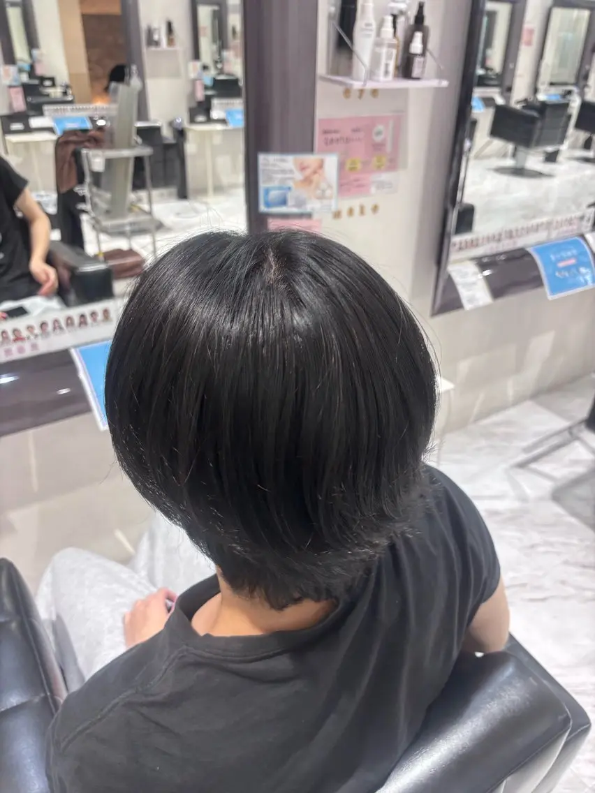 ショート カラー メンズ 日野 花香のヘアスタイル