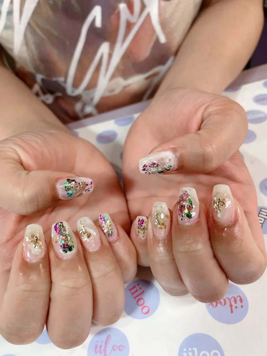ネイル iiloo aromaworksのネイルデザイン