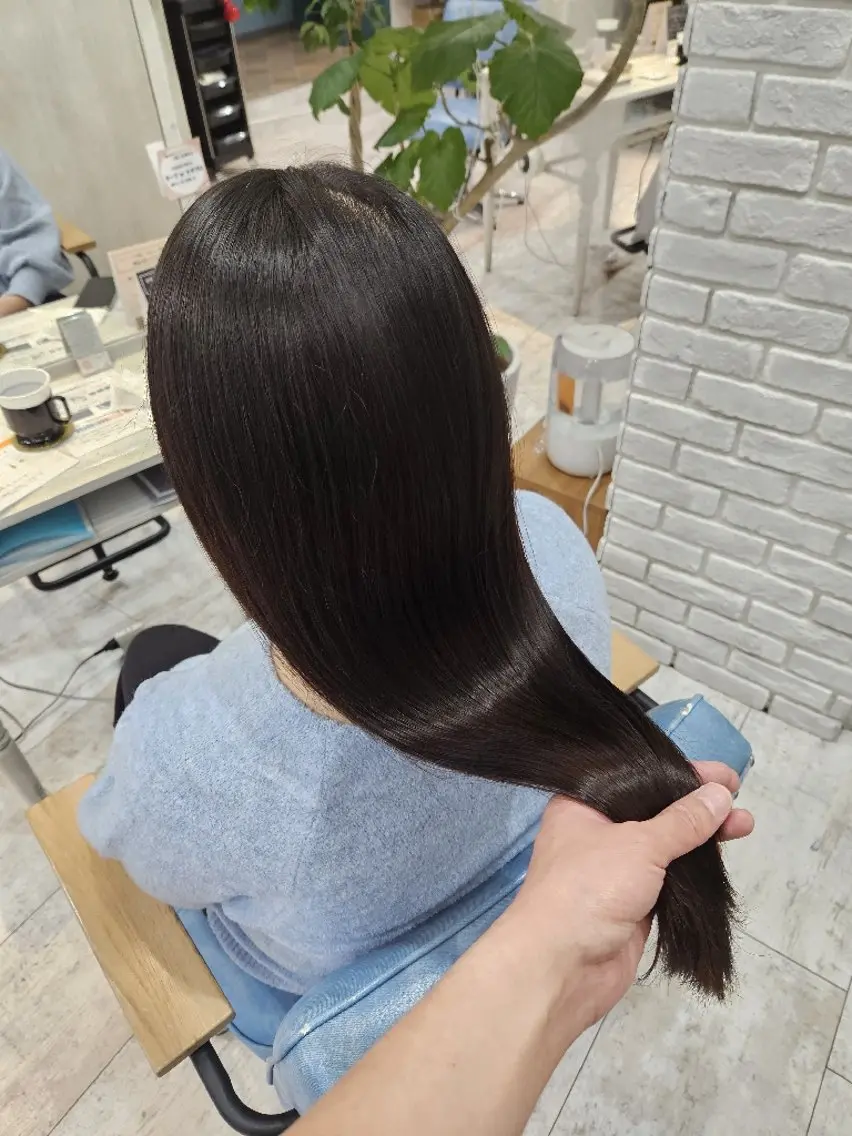 ロング カラー 顔周りカット 髪質改善 レイヤーカット ロング トリートメント レイヤー×艶髪特化 代表 西村功平のヘアスタイル
