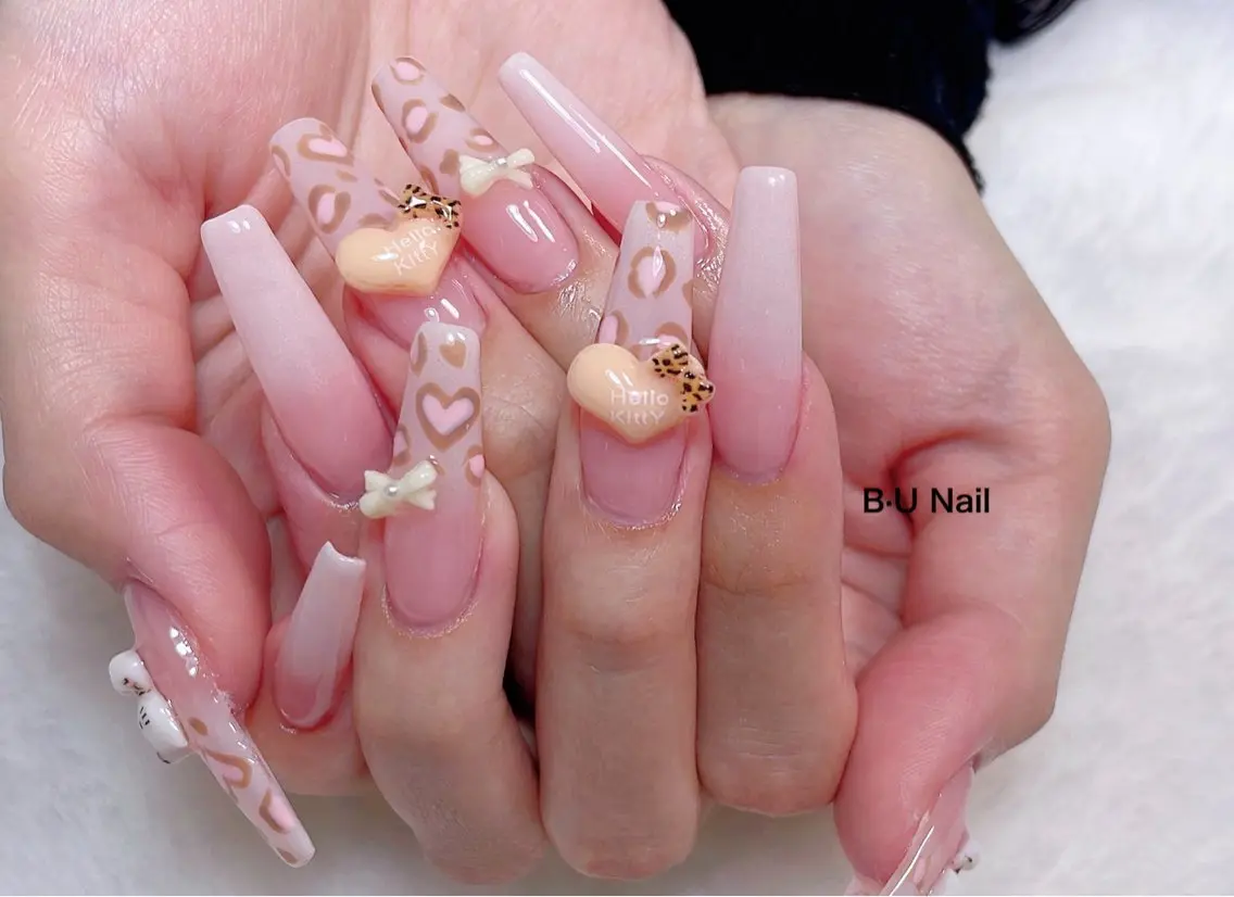 ネイル アートネイル フットネイル ジェルネイル マグネットネイル 持ち込み B·U Nail大宮 長さだし専門店のネイルデザイン