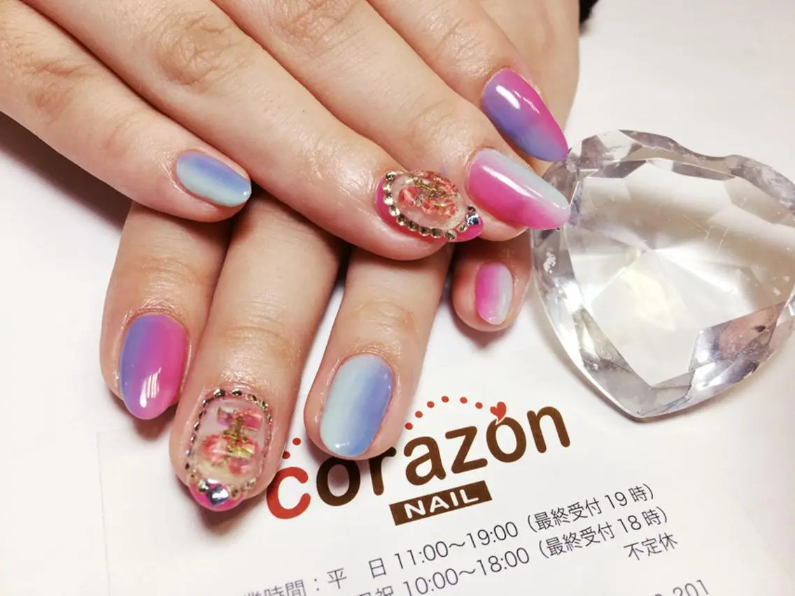ネイル クリアネイル グラデーション ピンク ネイリスト aicoのネイルデザイン