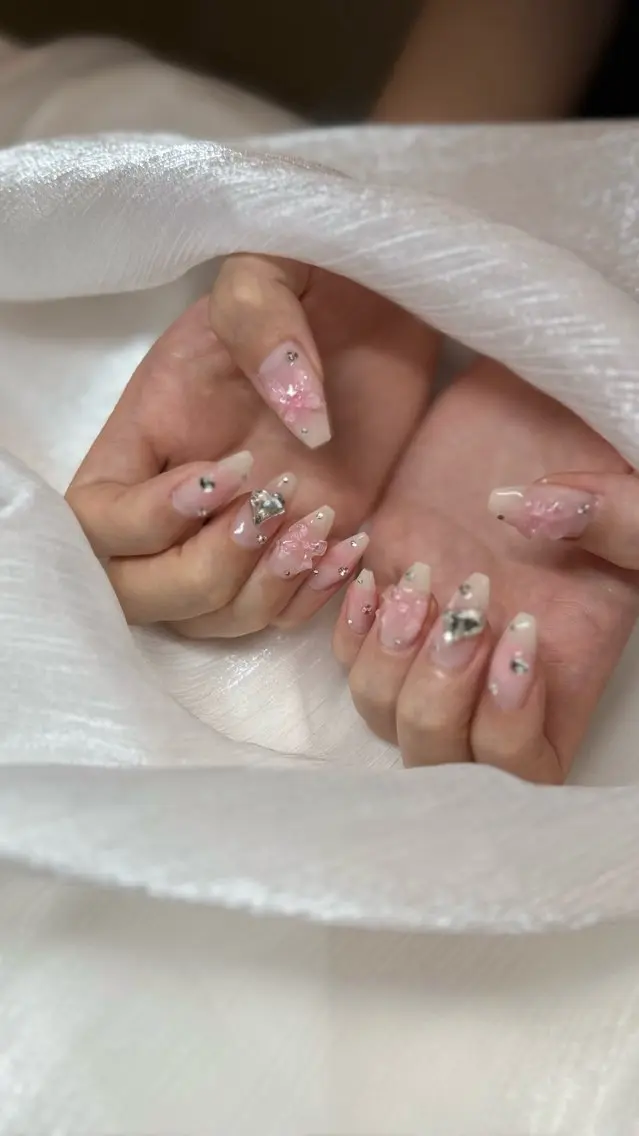 ネイル ハンドネイル Tomoe さいたま新都心/与野のネイルデザイン