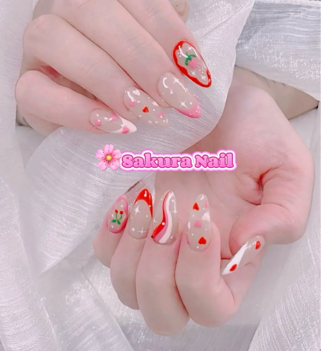 ネイル アートネイル オーロラネイル ボルドー チークネイル フレンチネイル ハンドネイル Sakura Nail Salonのネイルデザイン