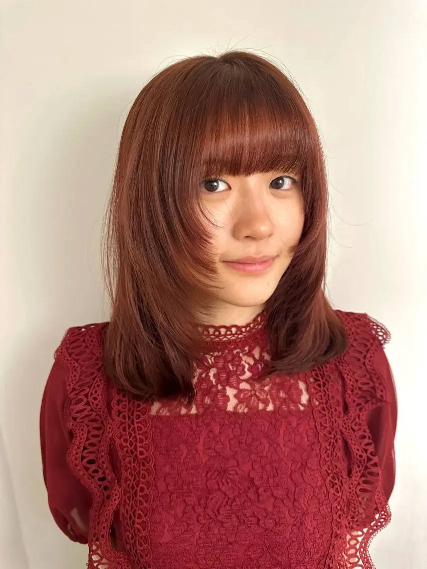 ミディアム レイヤーカット Hana ハイトーン🕯🩰のヘアスタイル