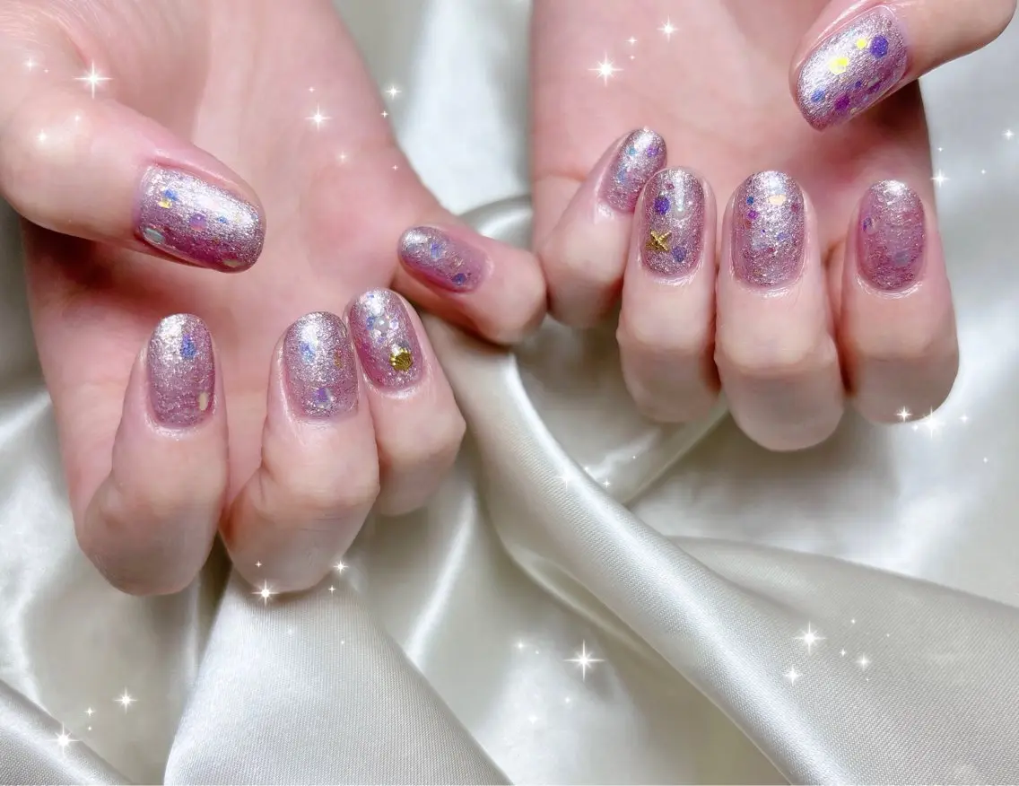 ネイル キラキラネイル パープル ハンドネイル FLARE NAIL フレアネイルのネイルデザイン